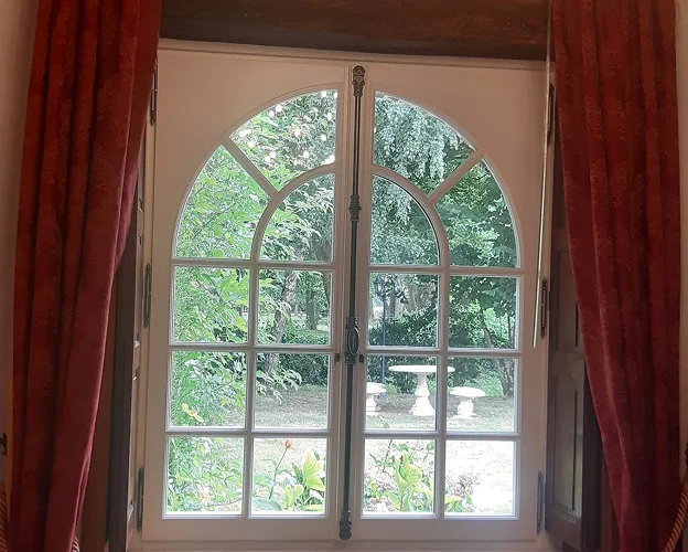 portes d'entrées vitrées à Saint-Gervais-la-Forêt et Romorantin près de Blois dans le Loir-et-Cher 41